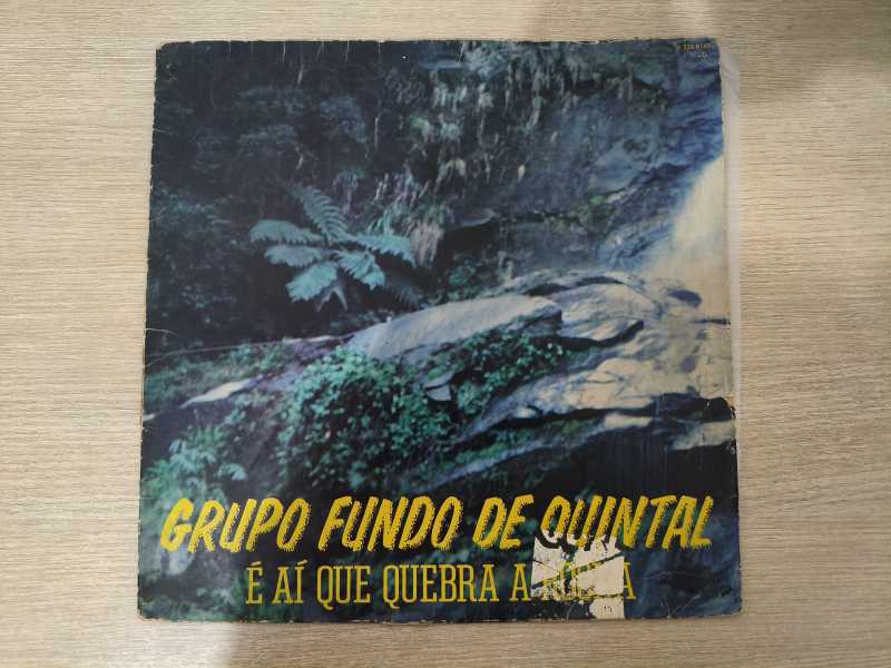 Lp Vinil Fundo de Quintal Quebra Rocha Com Encarte, Leia