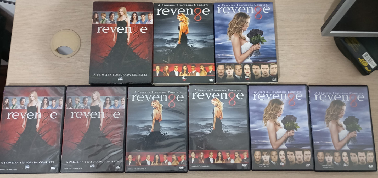 Dvd Lote Revenge 1, 2 E 3a Temporada 3 Box 15 Discos