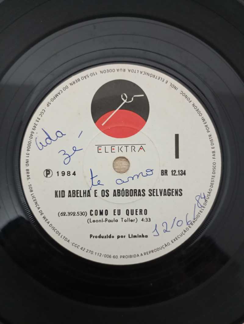 Compacto Vinil Kid Abelha Como Eu Quero / Homem Com Uma Miss
