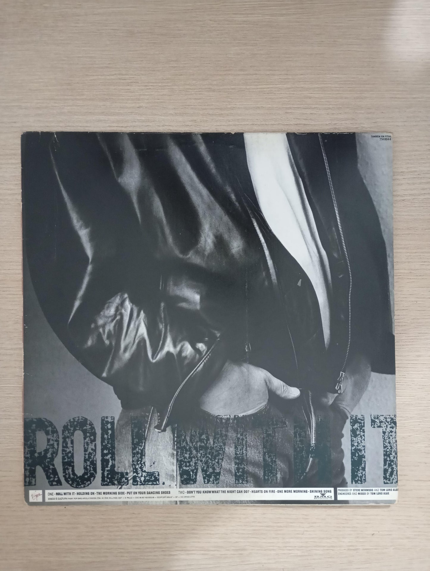 Lp Vinil Steve Winwood Roll With It Com Encarte