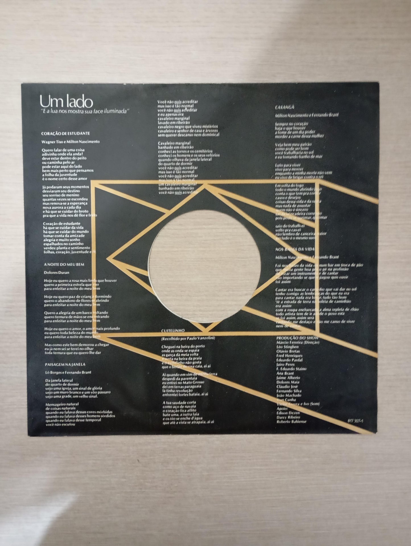 Lp Vinil Milton Nascimento Ao Vivo Capa Dupla Com Encarte