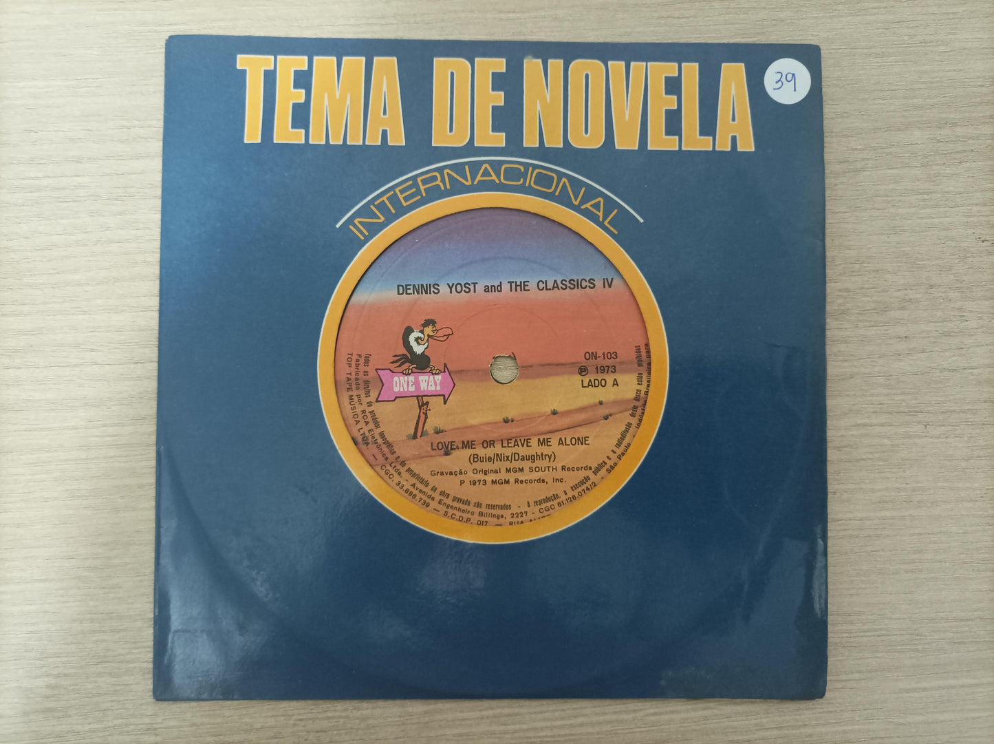 Vinil Compacto Dennis Yost Love me or leave me alone