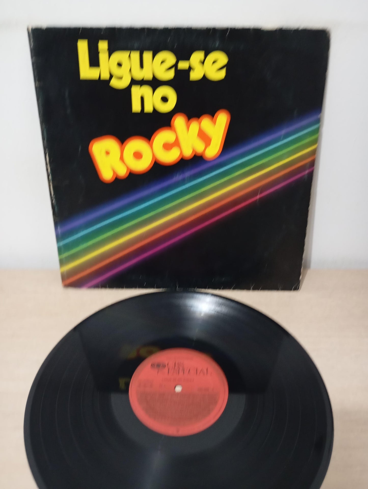 Lp Vinil Sucessos Ligue-se No Rocky Capa Dupla