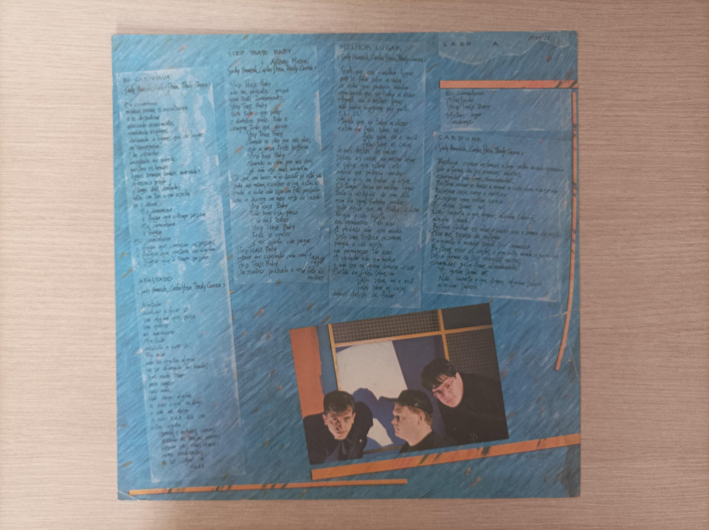 Lp Vinil Nenhum De Nós Cardume Com Encarte