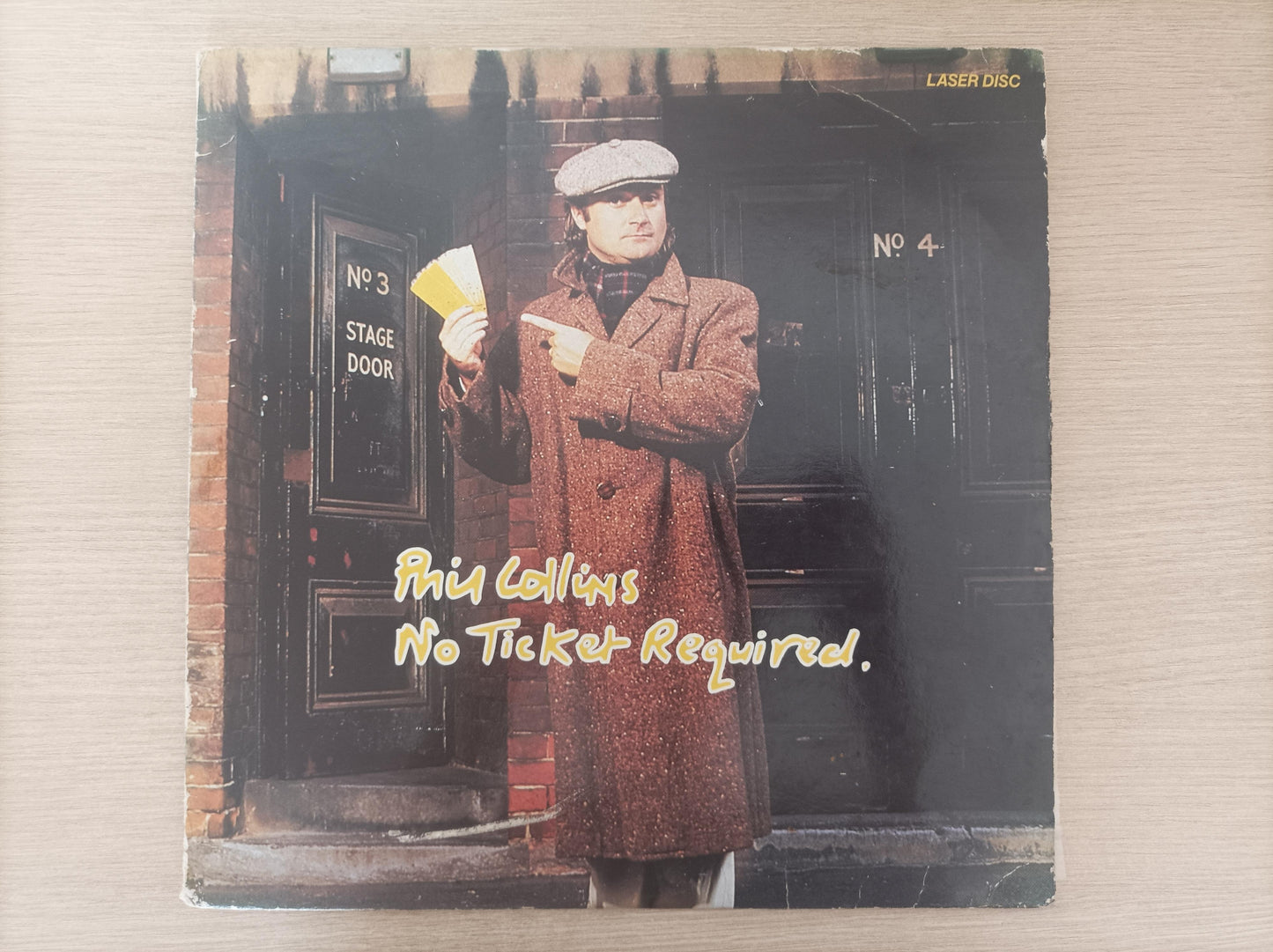 LD LaserDisc Phil Collins No Ticket Required Importado