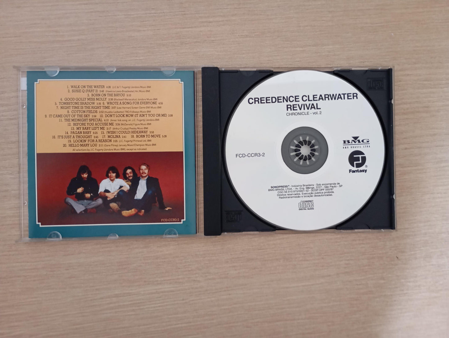 CD Creedence Clearwater Revival Chronicle Volume Two