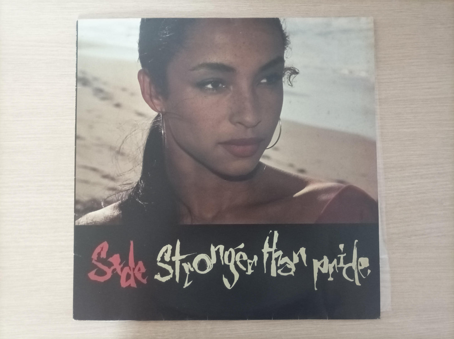 Disco Vinil Stronger Than Pride Sade Com Encarte A