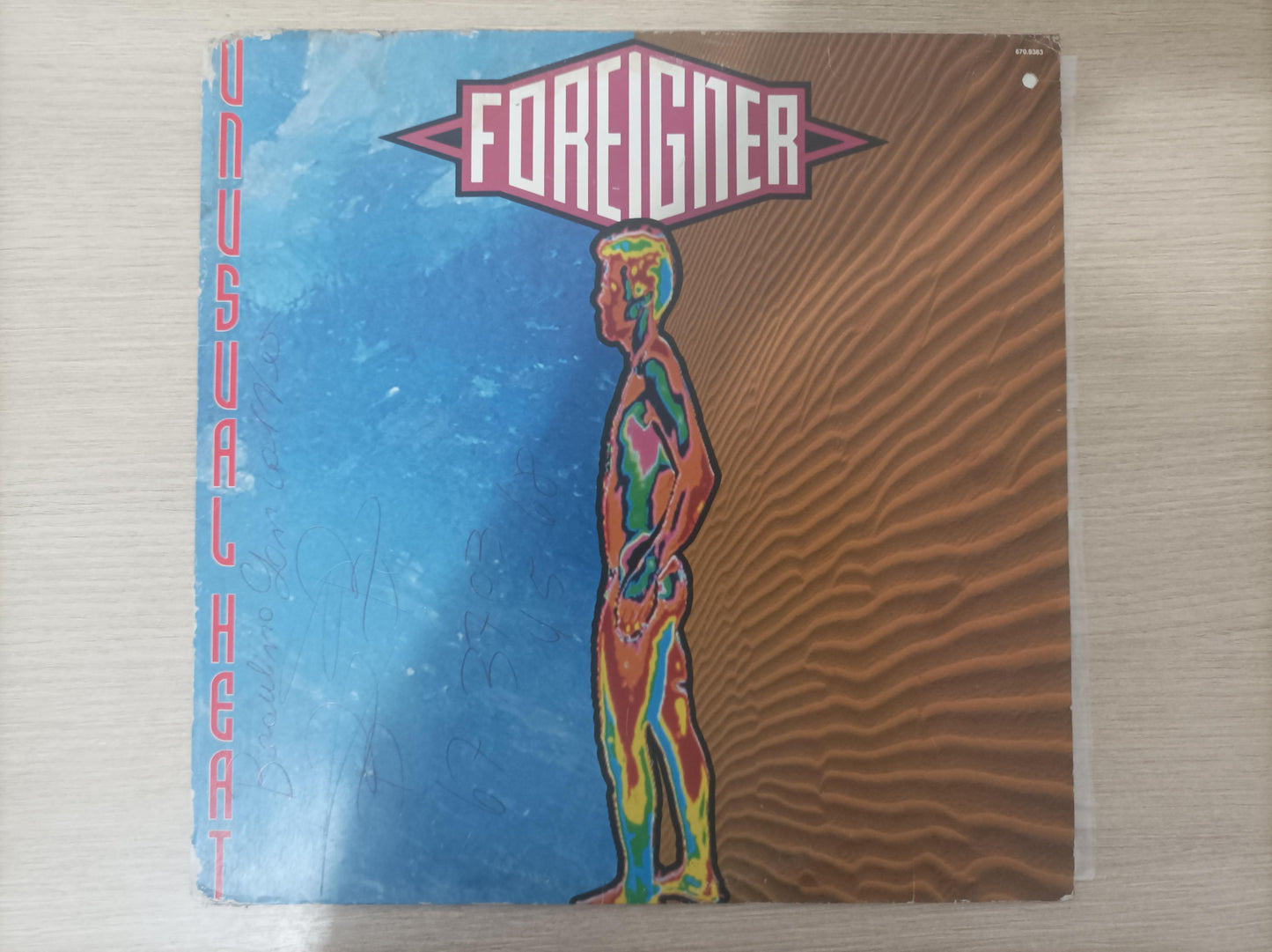Lp Vinil Foreigner Unusual Heat Com Encarte