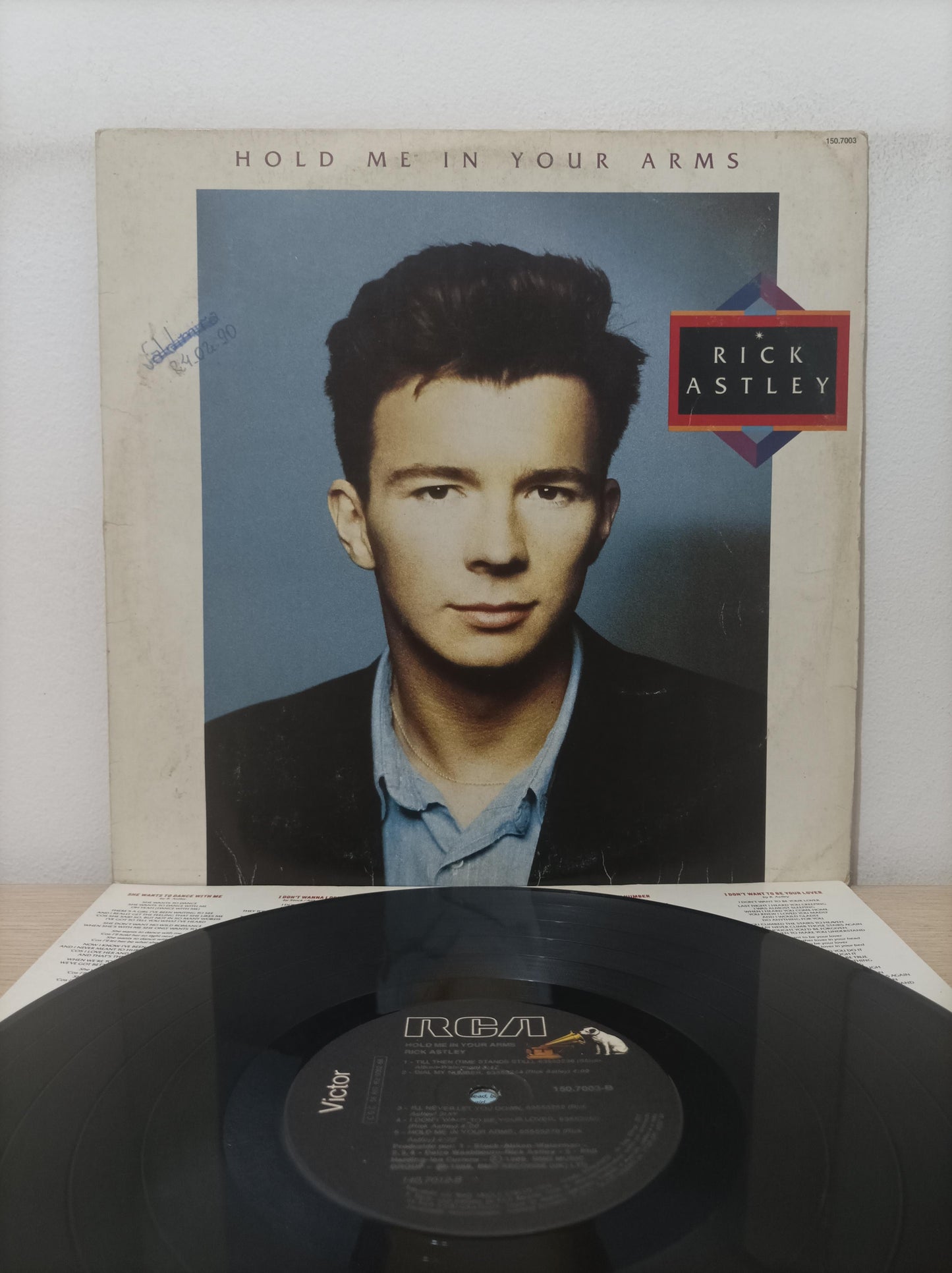 Lp Vinil Rick Astley Hold Me In Your Arms Com Encarte