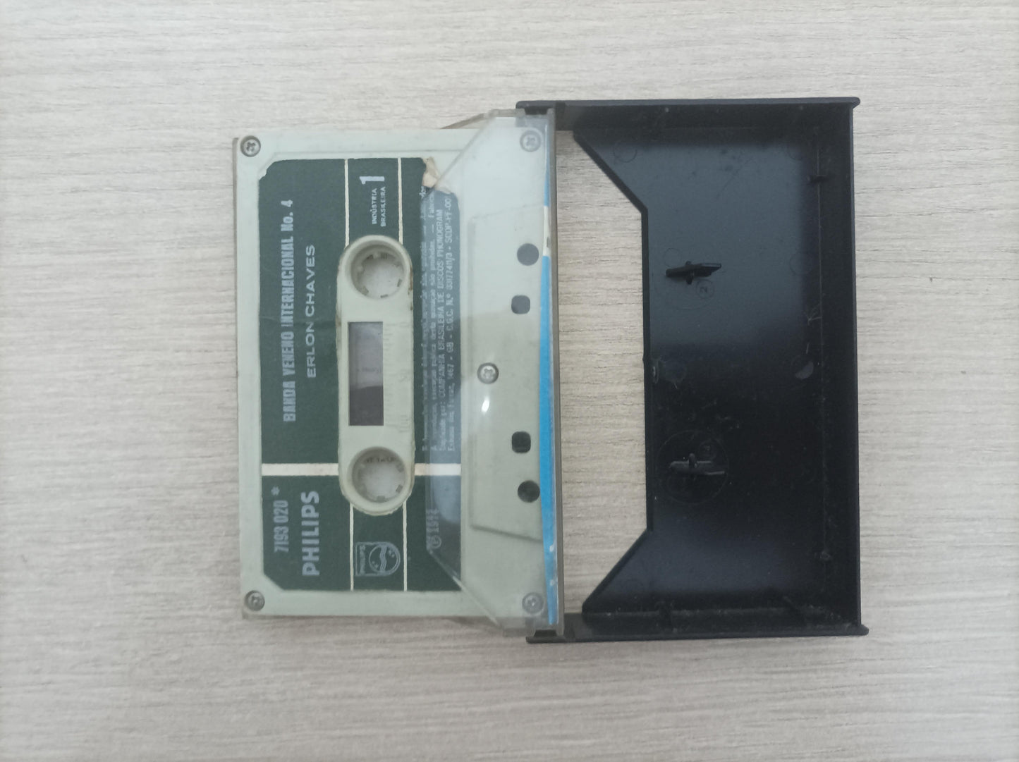 Fita K7 Cassete Banda Veneno Internacional Vol. 4