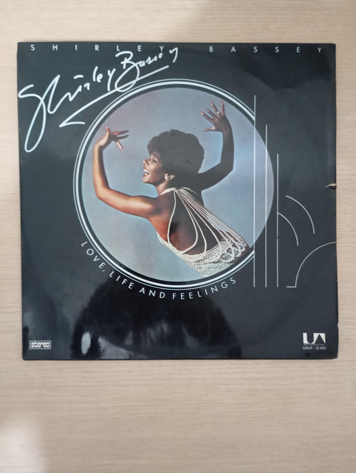Lp Vinil Shirley Bassey Love, Life And Feelings
