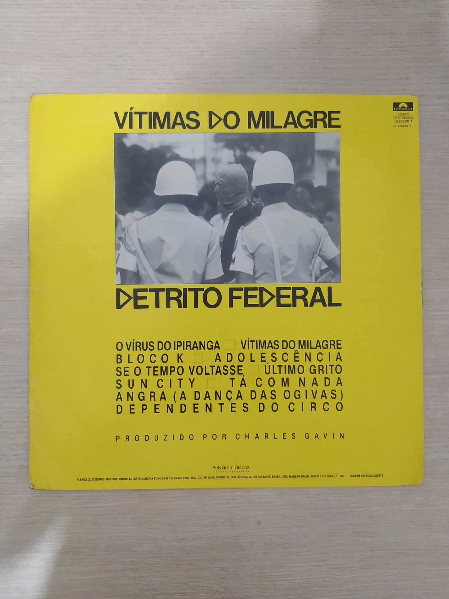Lp Vinil Detrito Federal Vítimas Do Milagre Com Encarte