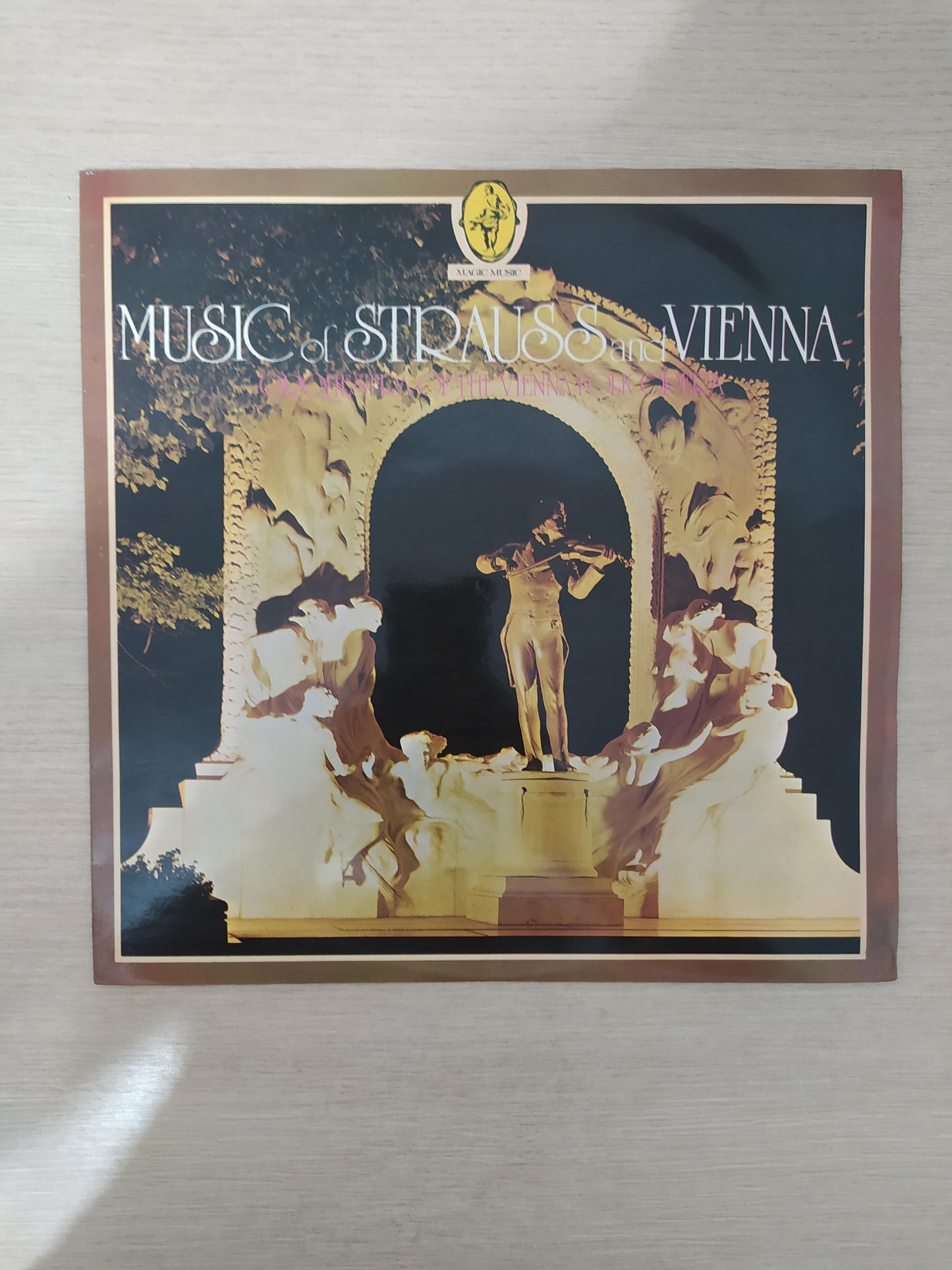 Lp Vinil Orchestra Of Vienna Folk Opera Strauss And Vienna