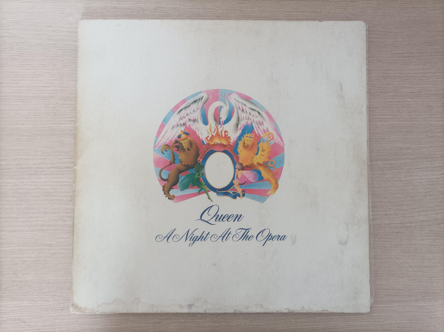 Lp Vinil Queen A Night At The Opera Capa Dupla Com Encarte
