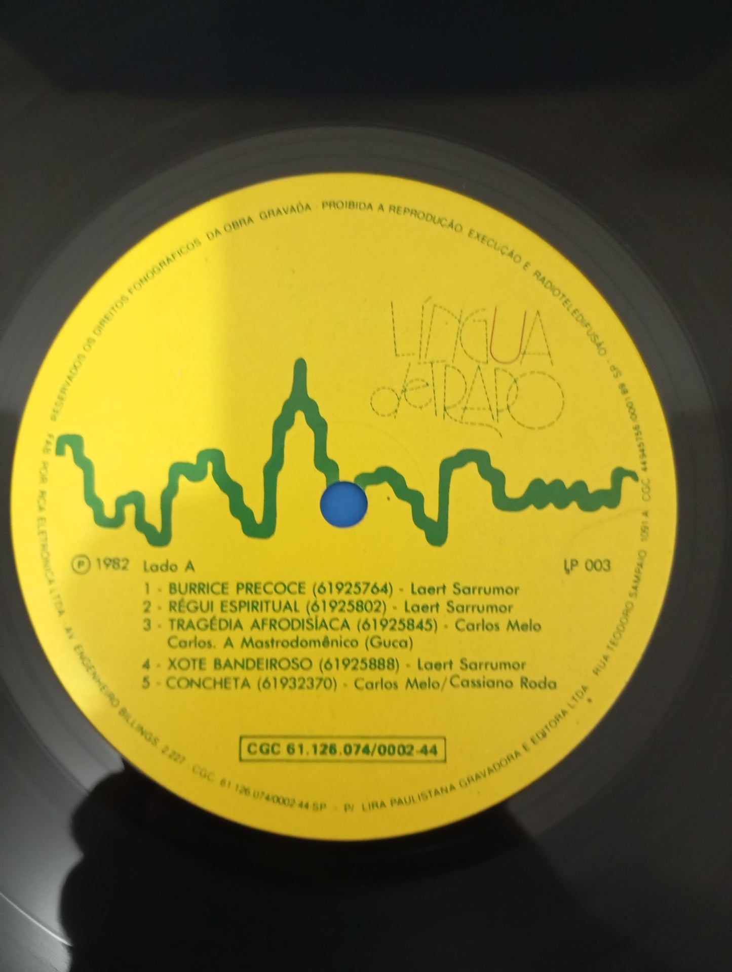 Disco Vinil 1982 Língua De Trapo Com Encartes A