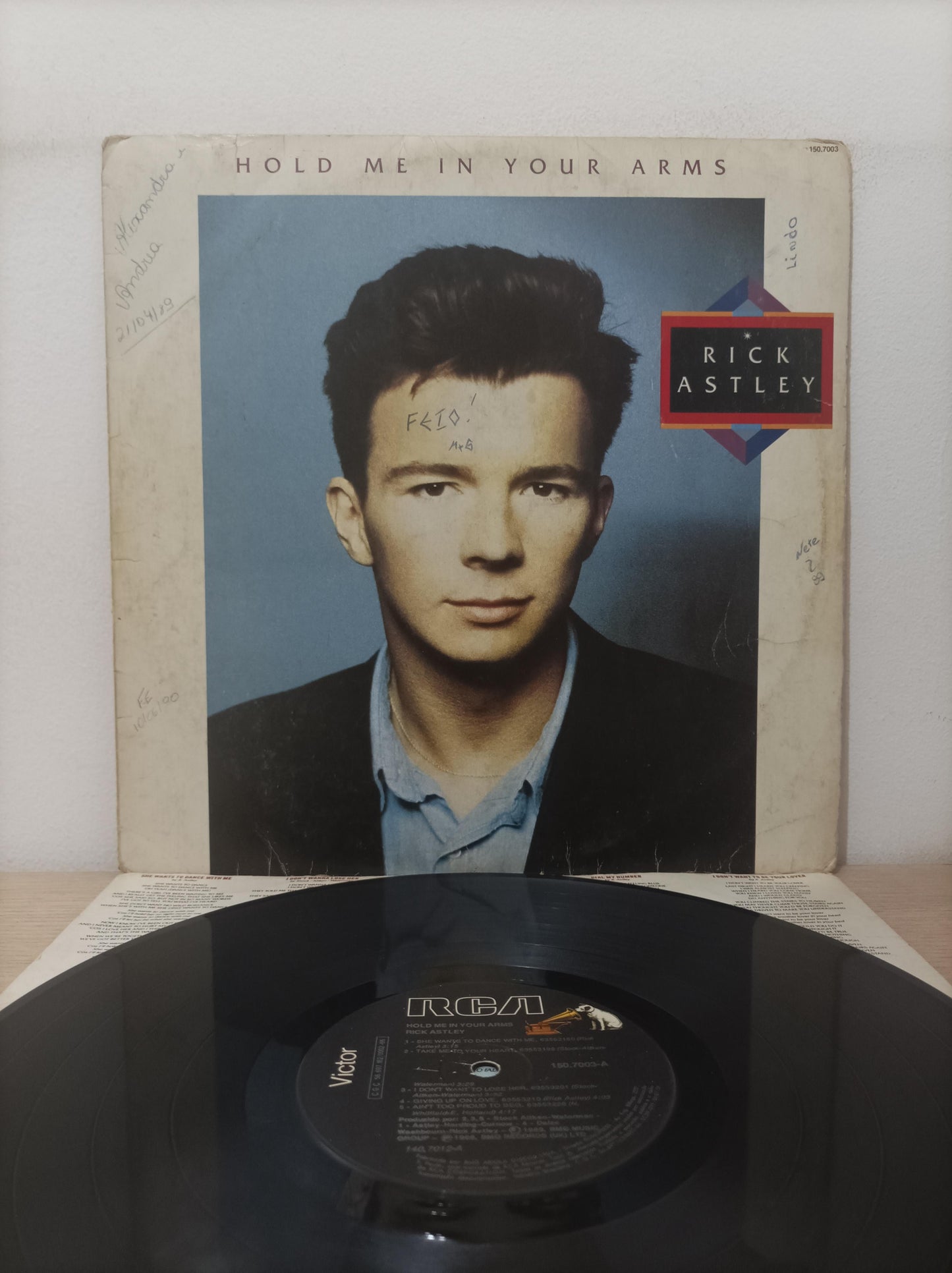 Disco Vinil Hold Me In Your Arms Rick Astley Com Encarte A