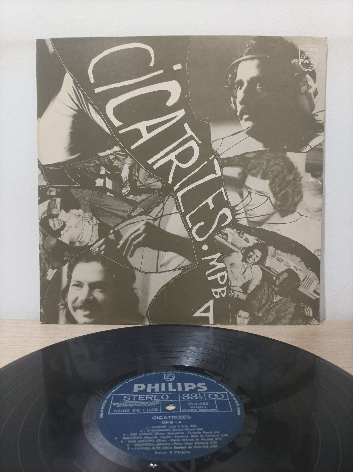 Lp Vinil MPB4 Cicatrizes Capa Dupla