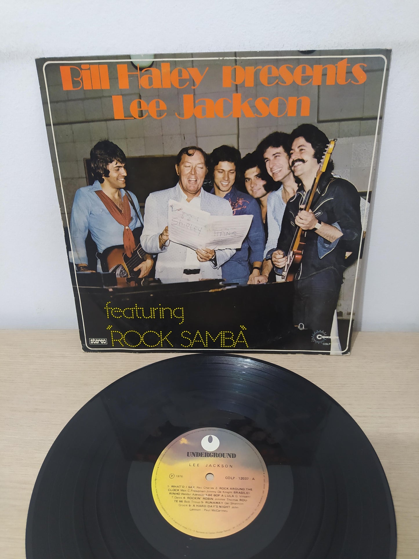 Disco Vinil Featuring "Rock Samba" Bill Haley A