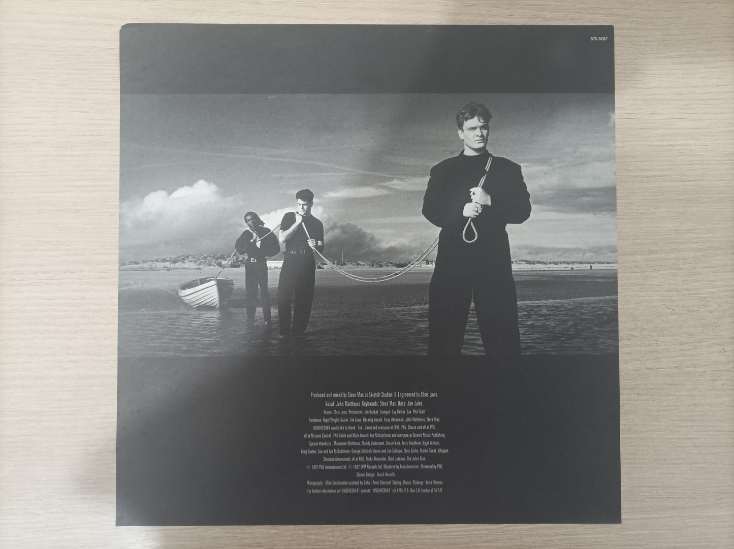 Lp Vinil Undercover Check Out The Groove Com Encarte