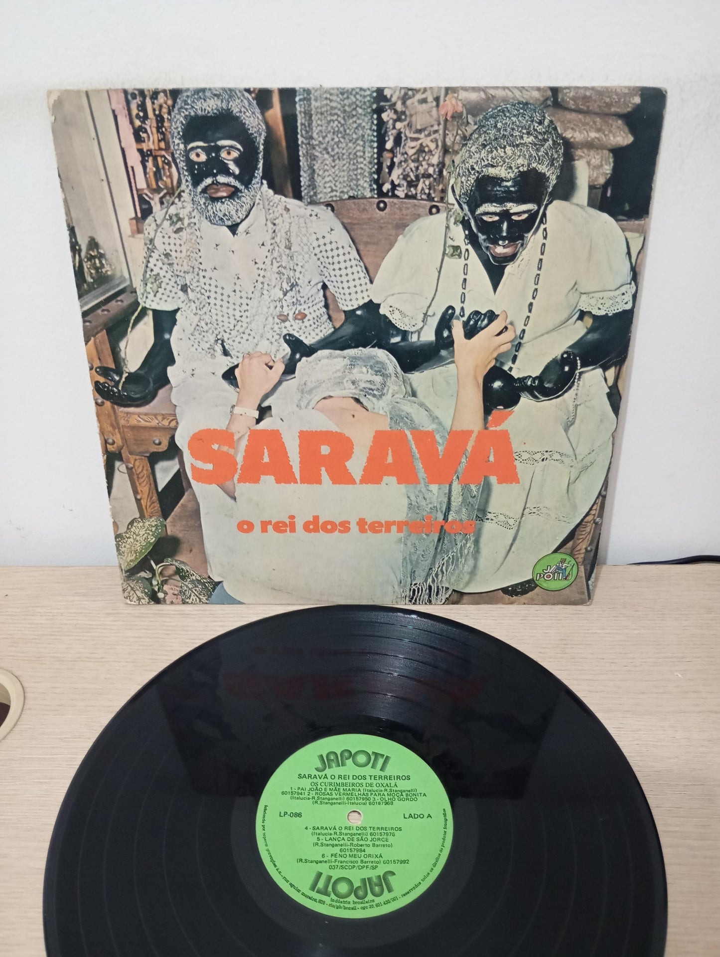 Lp Vinil O Rei Do Terreiro E Os Curimbeiros de Oxalá Saravá