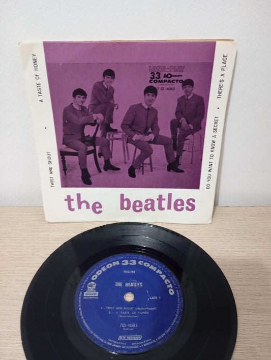 Vinil Compacto The Beatles Twist And Shout / A Taste Honey