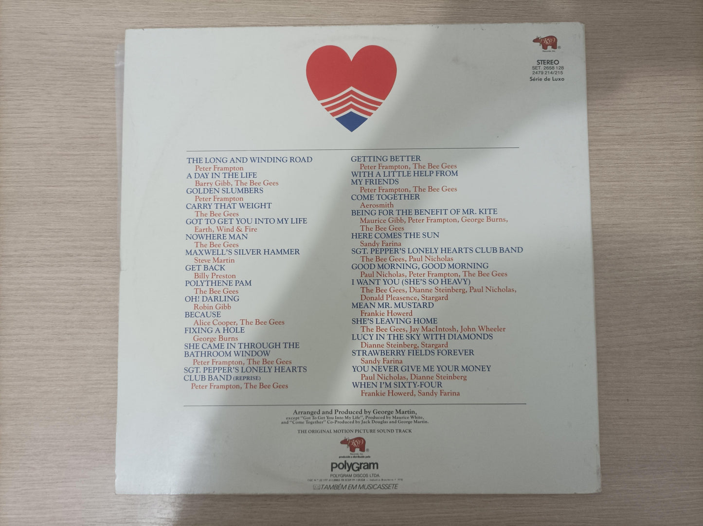 Lp Vinil Sgt Peppers Lonely Hearts Club Band Duplo C Encarte