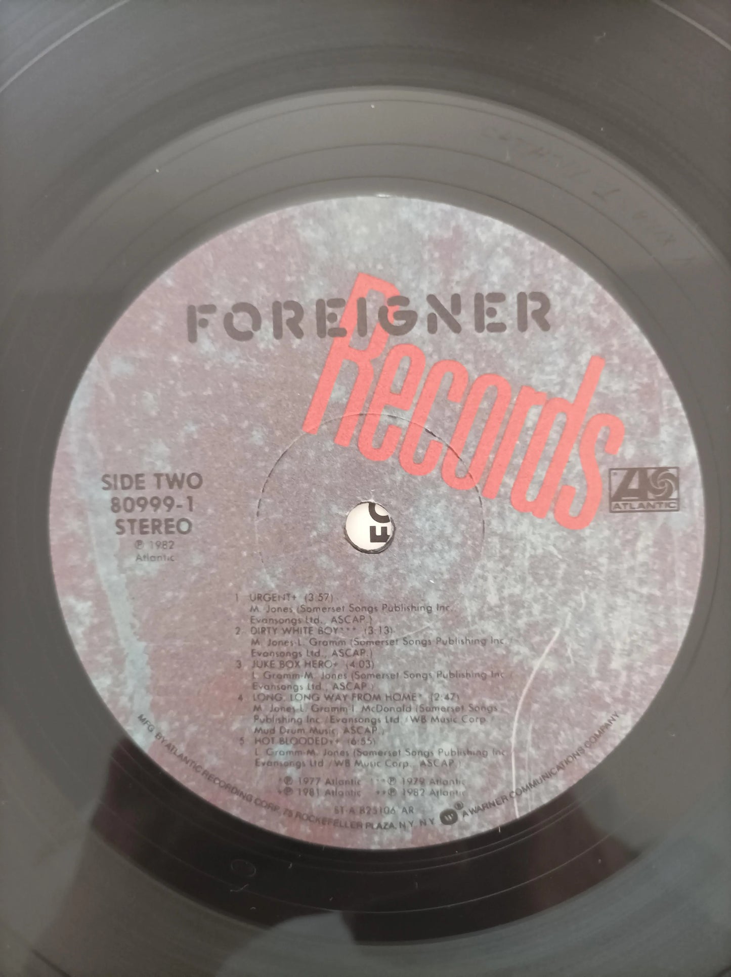 Lp Vinil Foreigner Records Capa Dupla Com Encarte, Leia