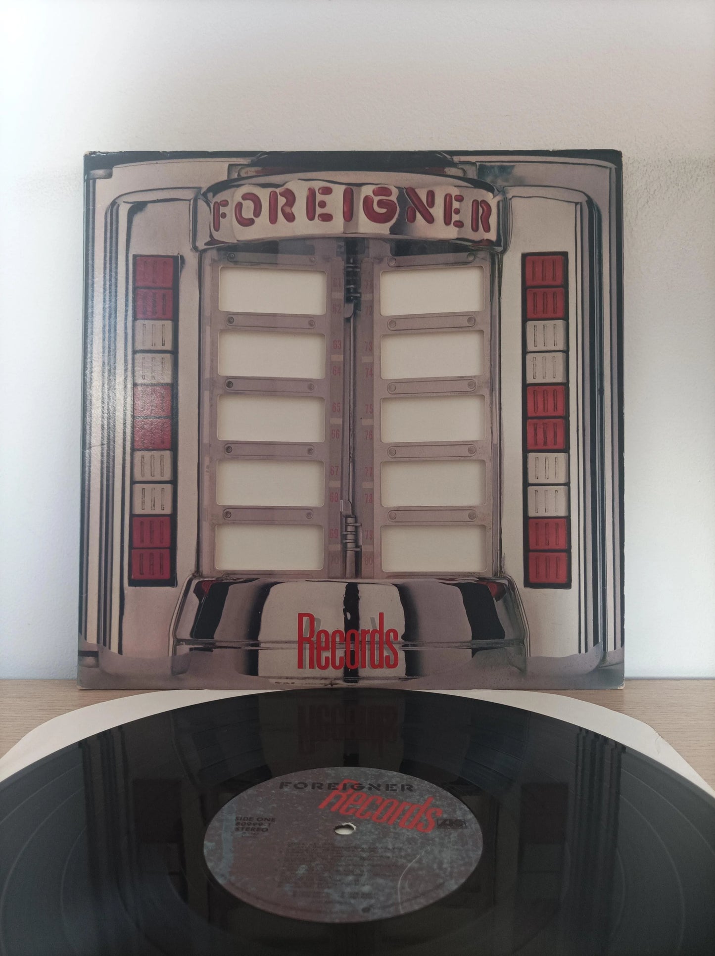 Lp Vinil Foreigner Records Capa Dupla Com Encarte, Leia