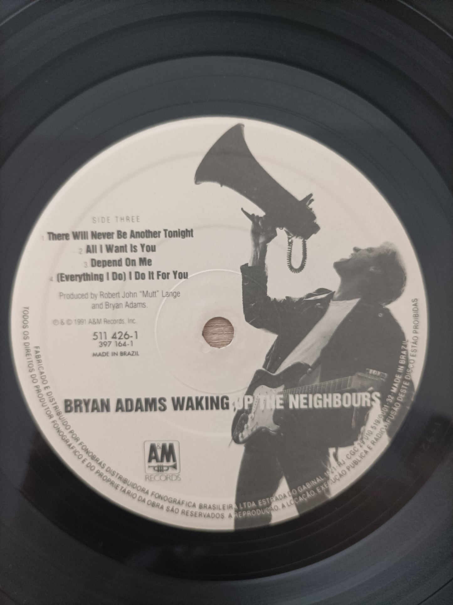 Lp Vinil Bryan Adams Waking up the neighbours Duplo Com encarte