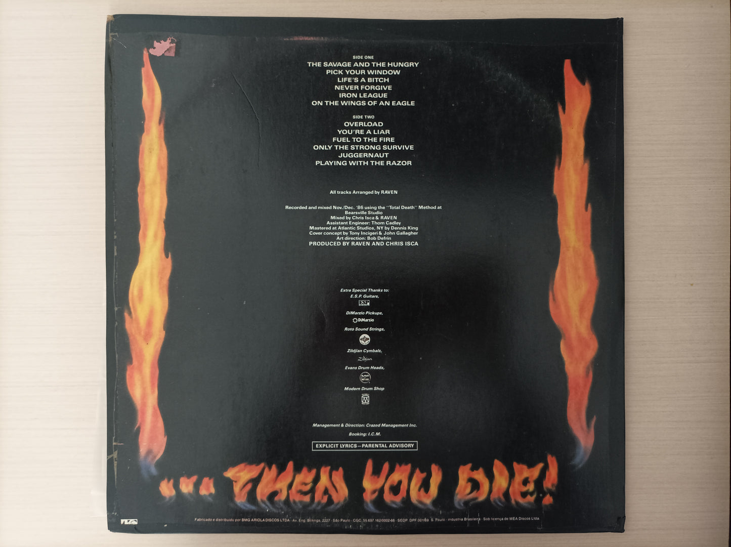 Lp Vinil Raven Life's a bitch Com encarte