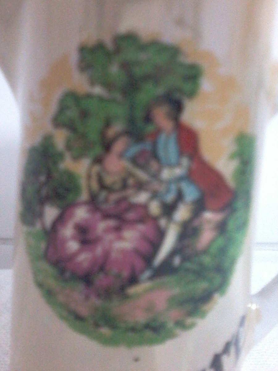 Enfeite Porcelana Antiga Jarrinha