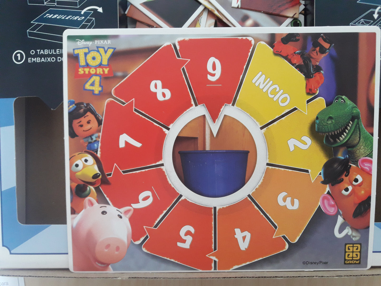 Jogo Tabuleiro Toy Story 4 Salvando O Garfinho