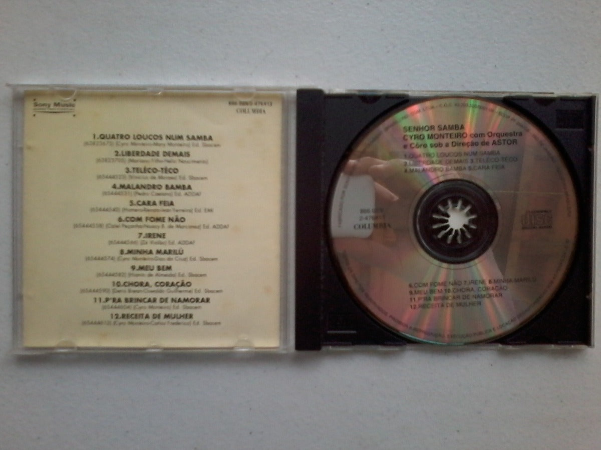 Cd Cyro Monteiro Sr. Samba