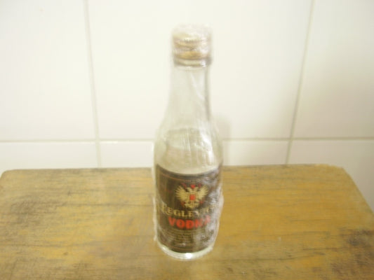 Vodka Regevtch 200ml Antiga Lacrada