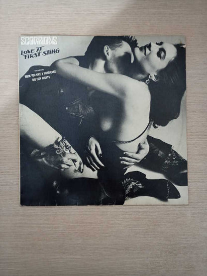 Lp Vinil Scorpions Love At First Sting Com Encarte
