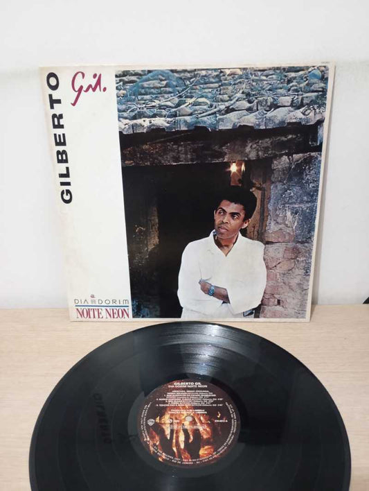 Lp Vinil Gilberto Gil Dia Dorim Noite Neon