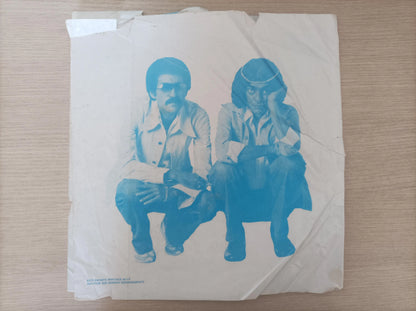 Lp Vinil Baiano & Os Novos Caetanos A Volta Com Encarte