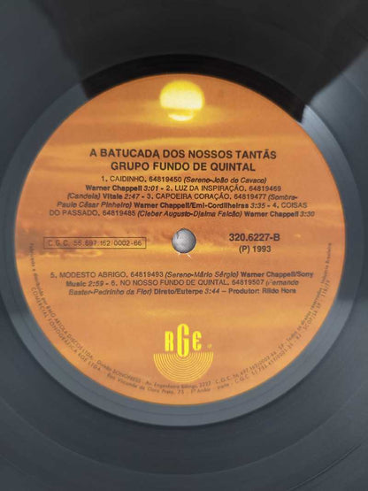Lp Vinil Fundo de Quintal Batucada Nossos Tantãs C/ Encarte