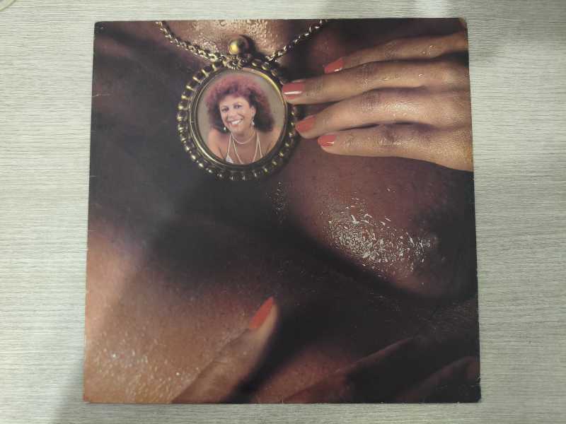 Lp Vinil Beth Carvalho Bênçãos Virão Amanhãs C/ Encarte