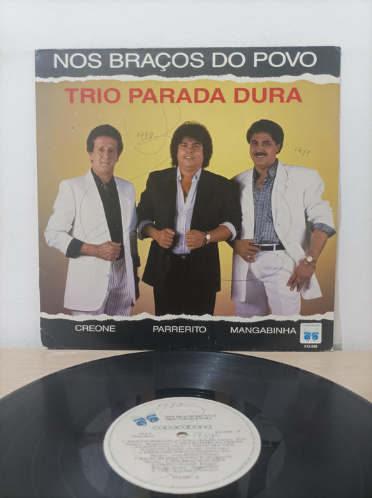 Lp Vinil Trio Parada Dura Nos Braços Do Povo