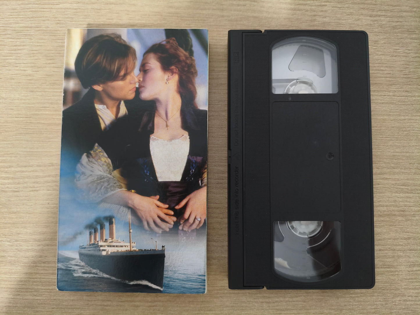 Fita VHS Titanic Filme Dublado Com encartes