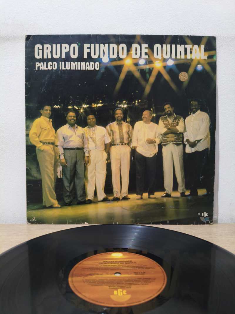 Lp Vinil Fundo de Quintal Palco Iluminado