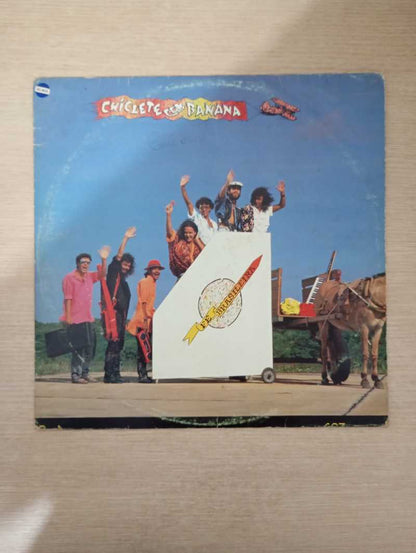Lp Vinil Chiclete Com Banana Fé Brasileira Com Encarte