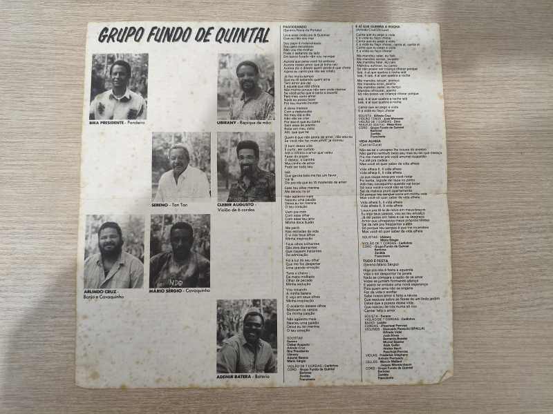 Lp Vinil Fundo de Quintal Quebra Rocha Com Encarte, Leia