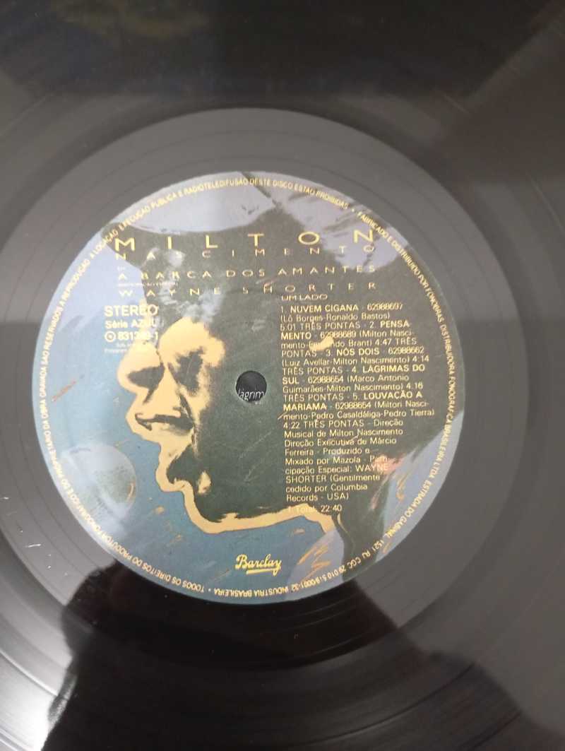 Lp Vinil Milton Nascimento A Barca Dos Amantes Com Encarte