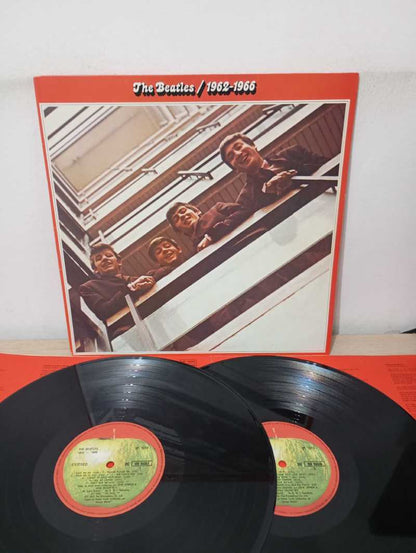 Lp Vinil The Beatles 1962-1966 Duplo Com Encartes