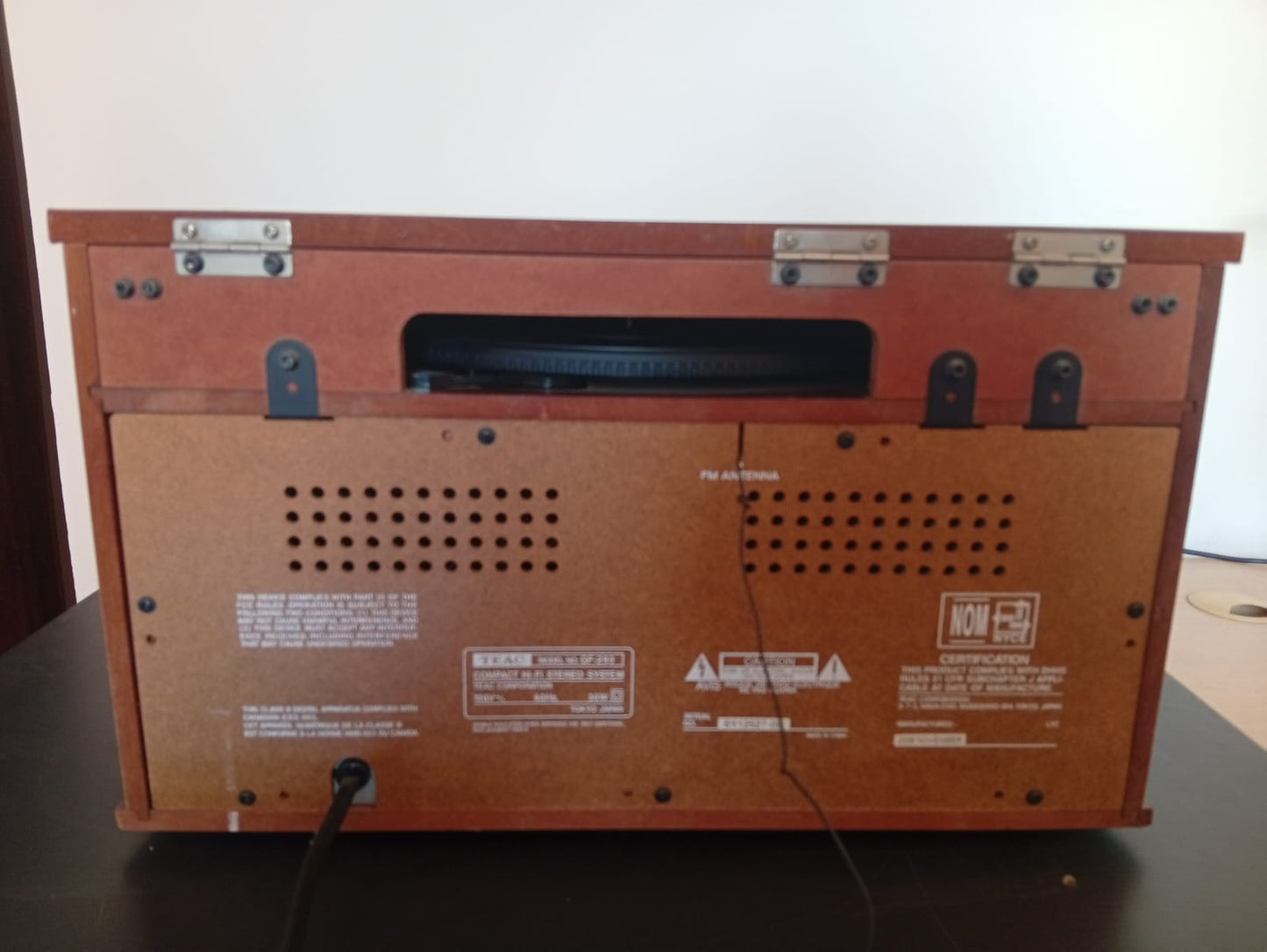 Toca Discos Vintage Retrô TEAC com rádio, CD e cassete 110v