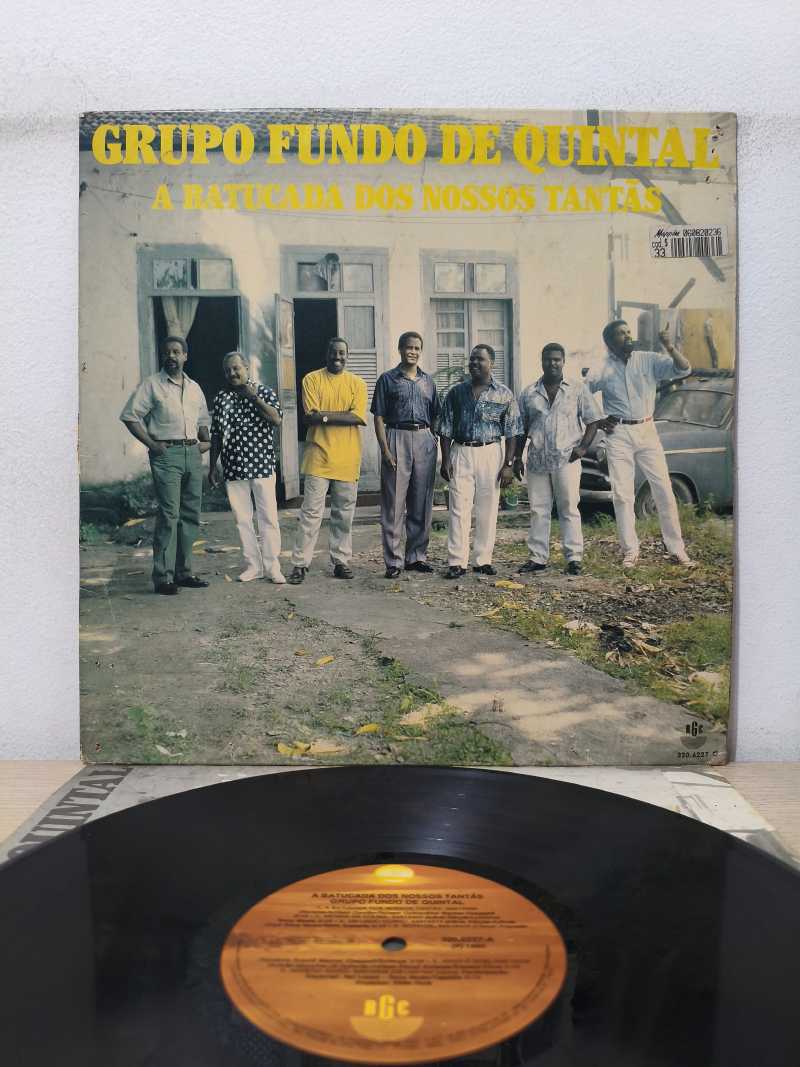 Lp Vinil Fundo de Quintal Batucada Nossos Tantãs C/ Encarte