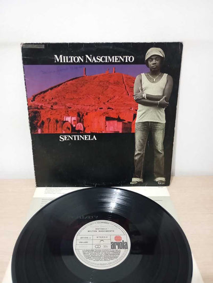 Lp Vinil Milton Nascimento Sentinela Com Encarte