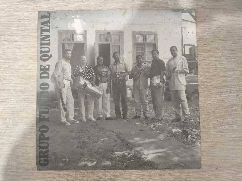 Lp Vinil Fundo de Quintal Batucada Nossos Tantãs C/ Encarte